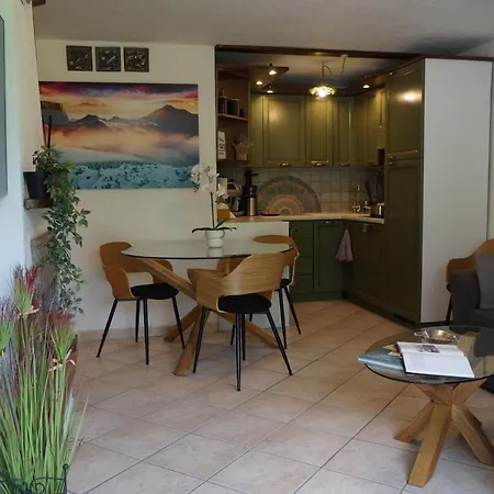 Window On The Mountains Lägenhet *