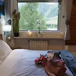 Window On The Mountains * Брей-Червиния