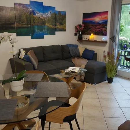 דירה Window On The Mountains