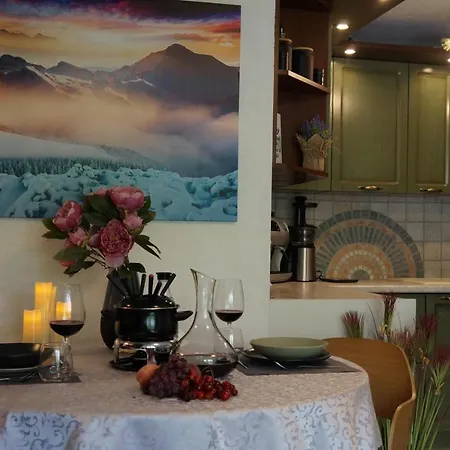 Window On The Mountains *