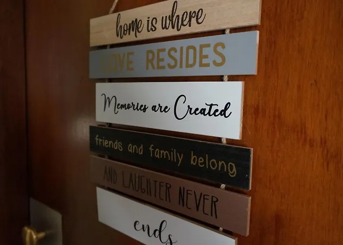 Window On The Mountains *